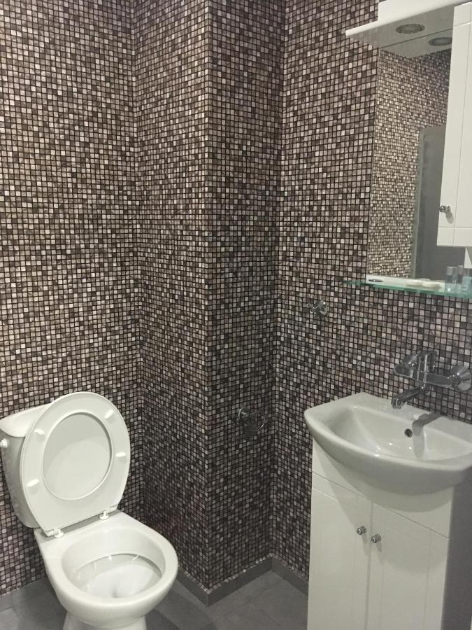 Pansion Storgozia Aparthotel Pleven ภายนอก รูปภาพ