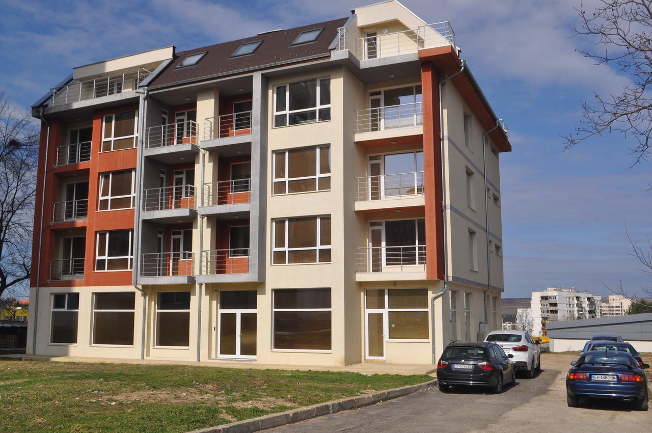 Pansion Storgozia Aparthotel Pleven ภายนอก รูปภาพ