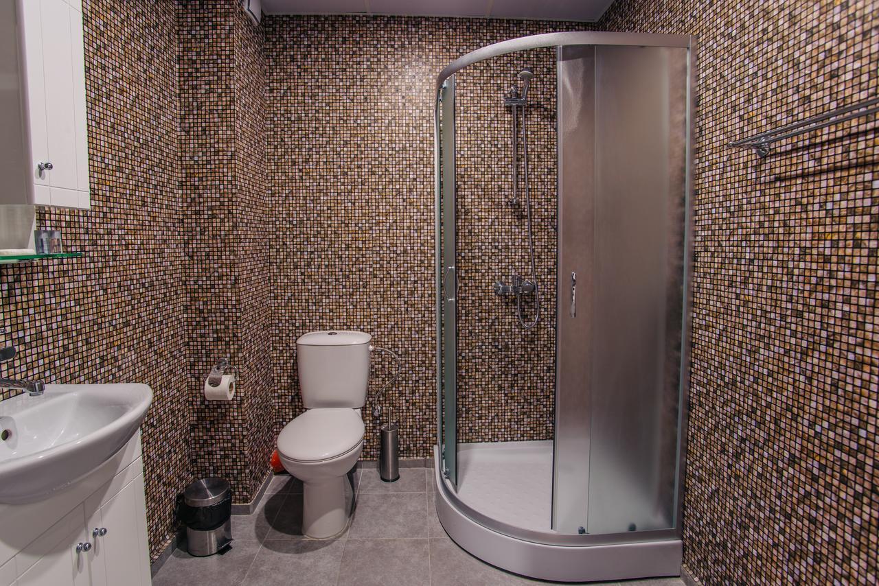 Pansion Storgozia Aparthotel Pleven ภายนอก รูปภาพ