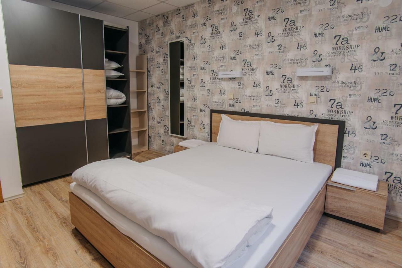 Pansion Storgozia Aparthotel Pleven ภายนอก รูปภาพ
